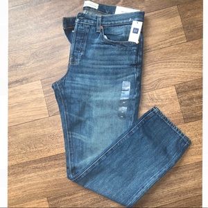 Relaxed boyfriend denim